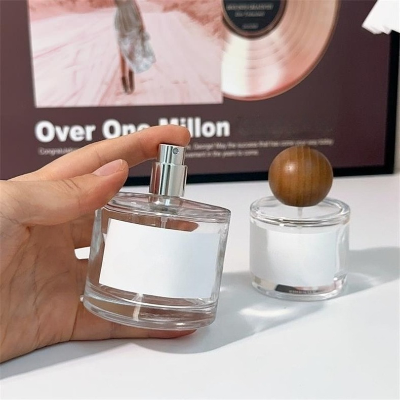 Szklany flakon na perfumy 50/1 – Luxury Skincare Packaging recenzja i cena
